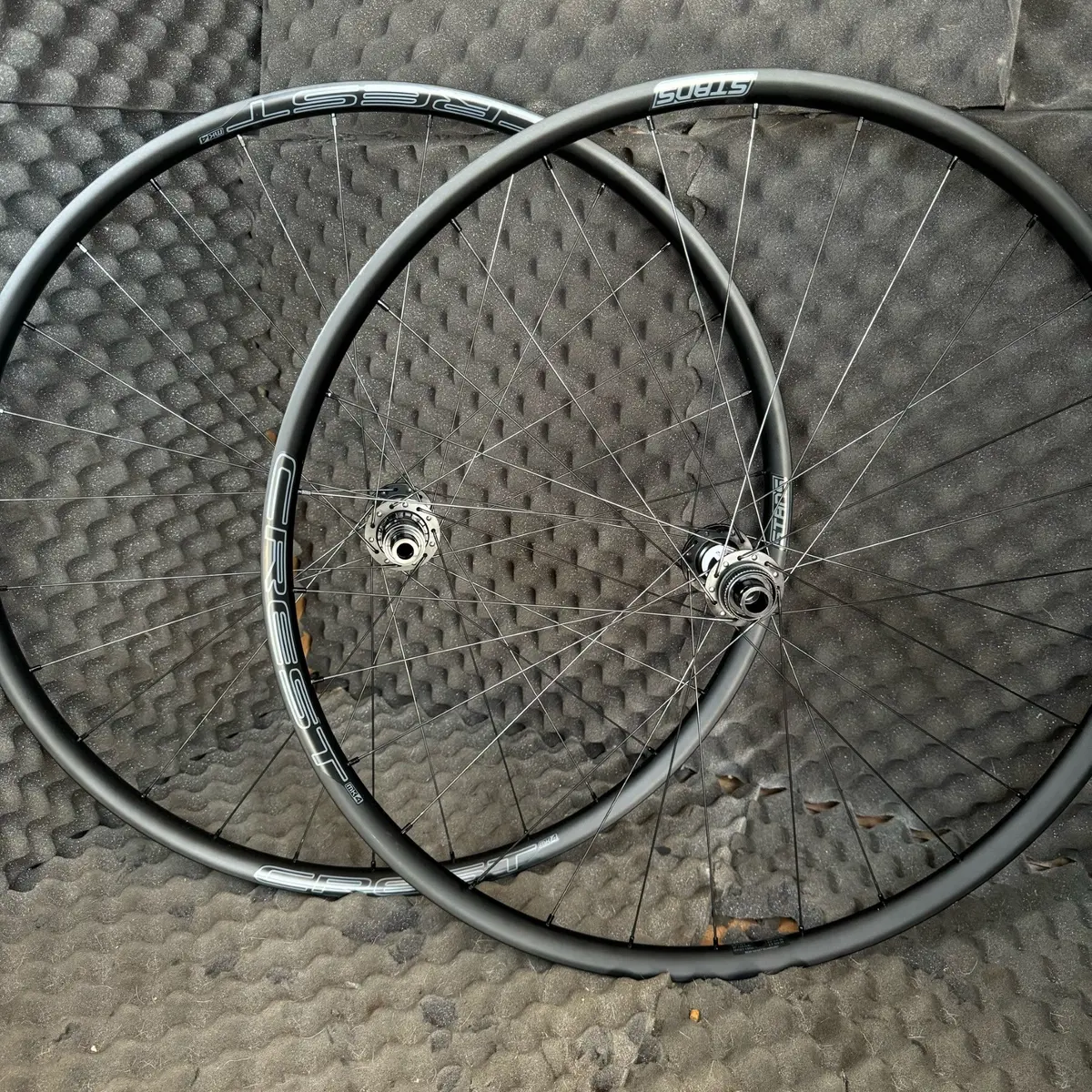 1466 Gram Dt 350 Deg Boost Xc Wheelset With Crest Mk4 Rims 1
