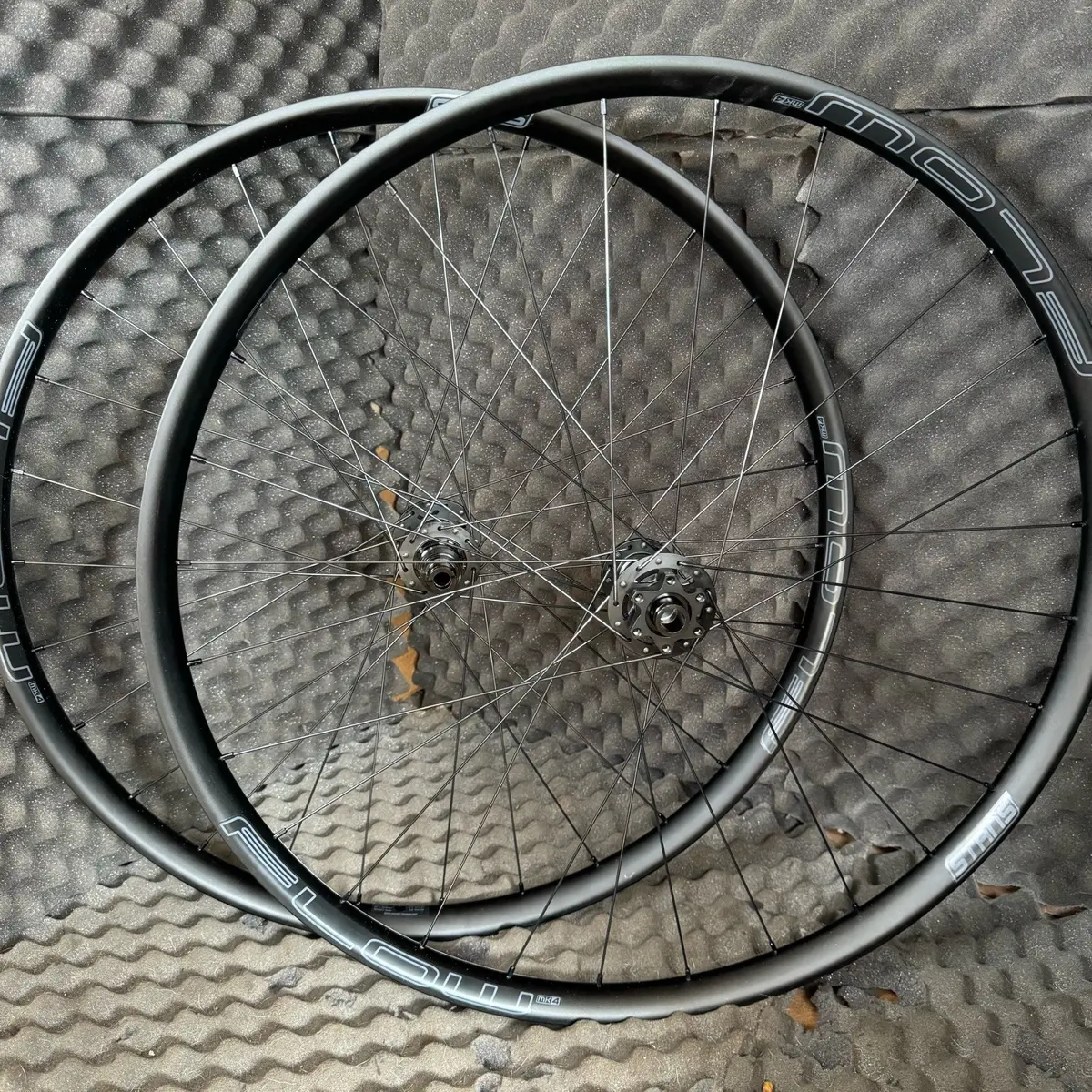 29" Flow Mk4 Trail Rims With Dt 350 Ratchet Hubs 1