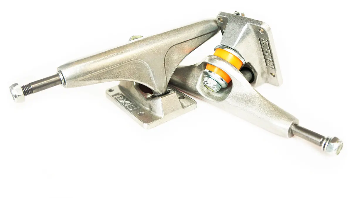 Tracker 161 Axis Skateboard Trucks - Silver 1