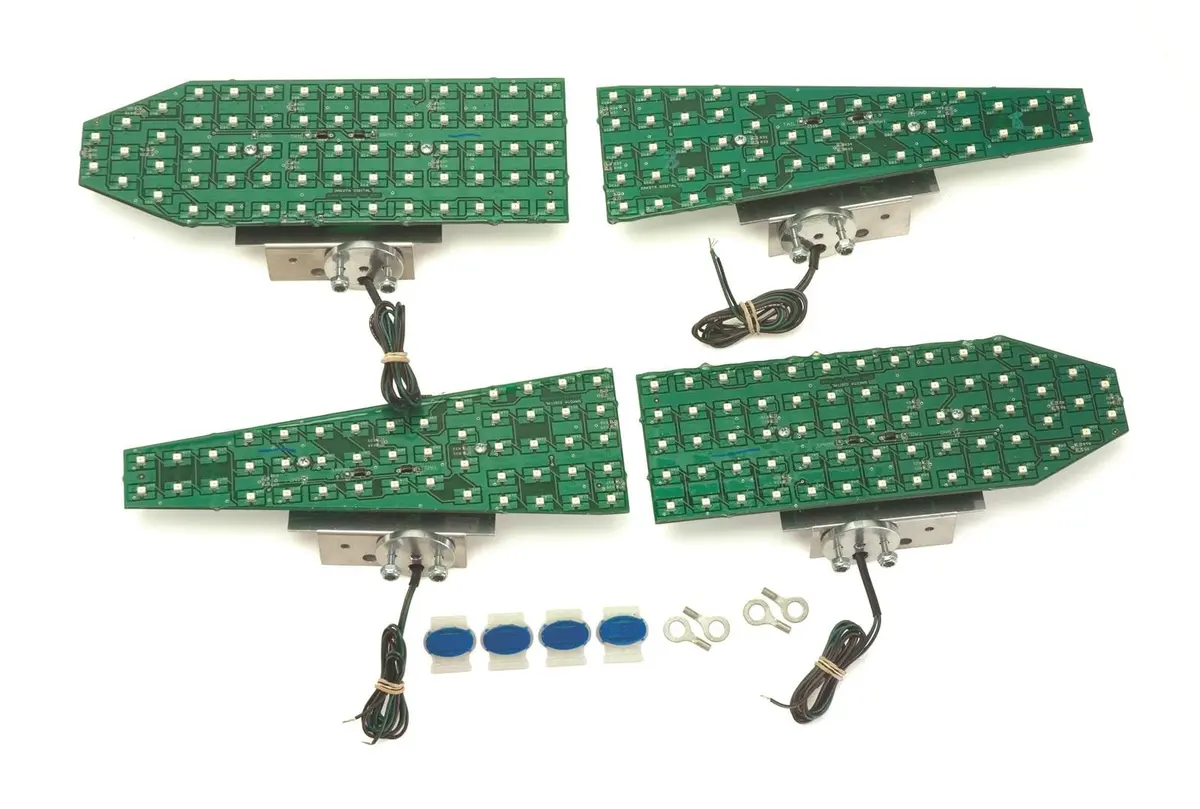 Dakota Digital Led Taillight Replacement System – Plug-And-Play (Lat-Nr241) 1